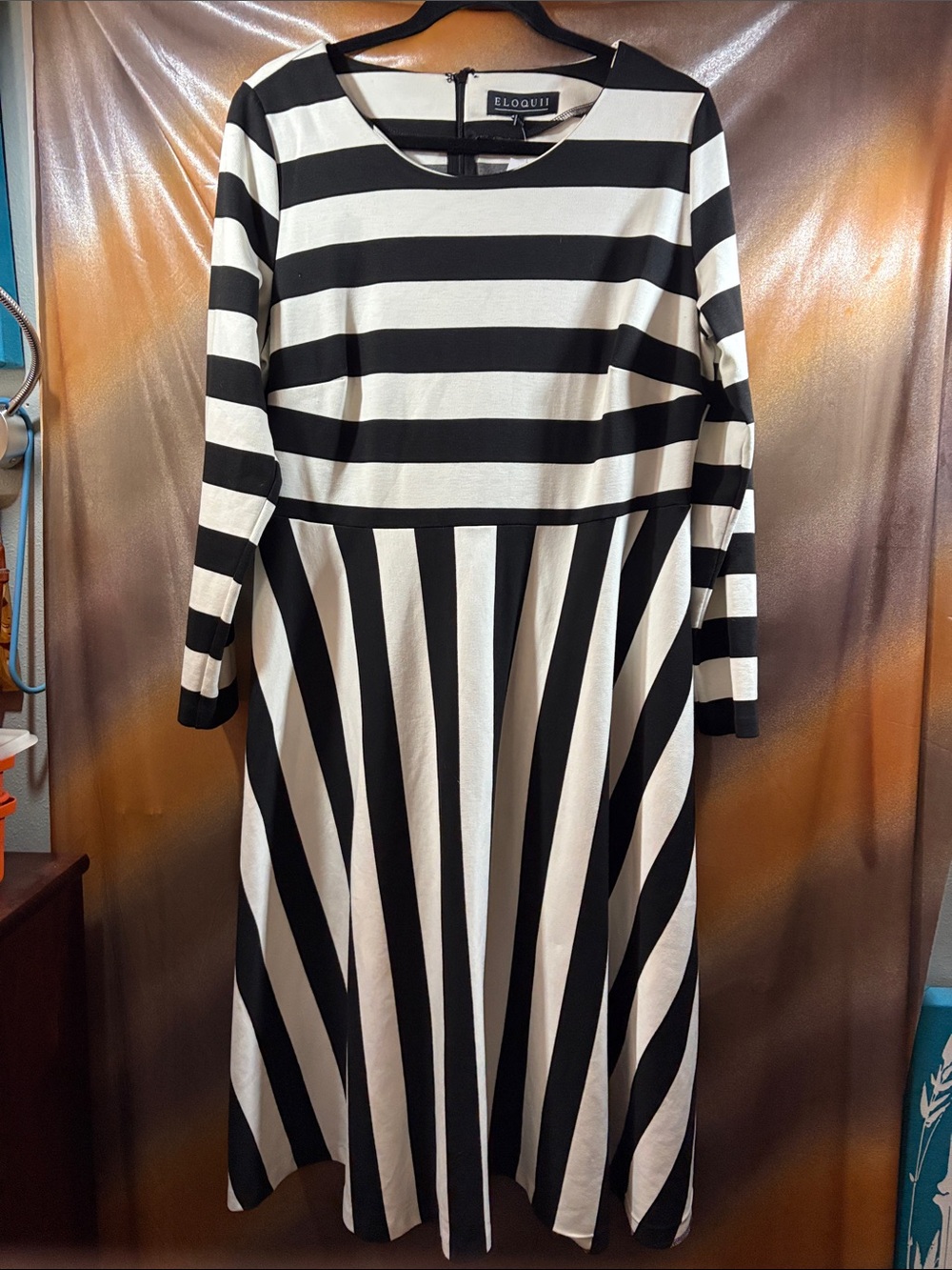 Eloquii stretchy size 16 Black and White Striped Long-Sleeve Fit & Flare 137